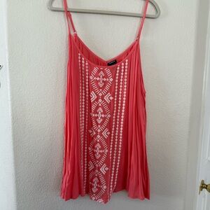 NWT Torrid Coral and White Patterned Camisole Plus Size 4 (26)